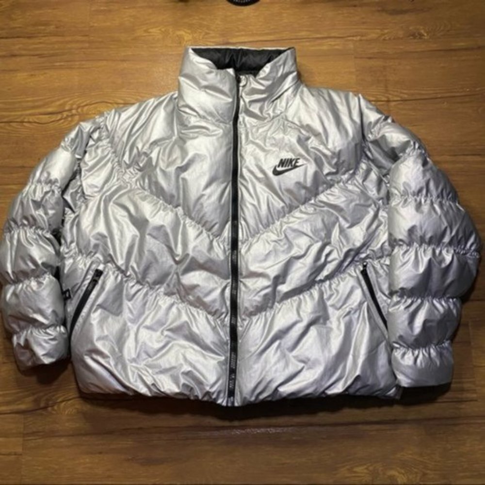 NWT New Nike Sportswear Women's Insulated Shine Jacket Women Size XL - Picture 2 of 13